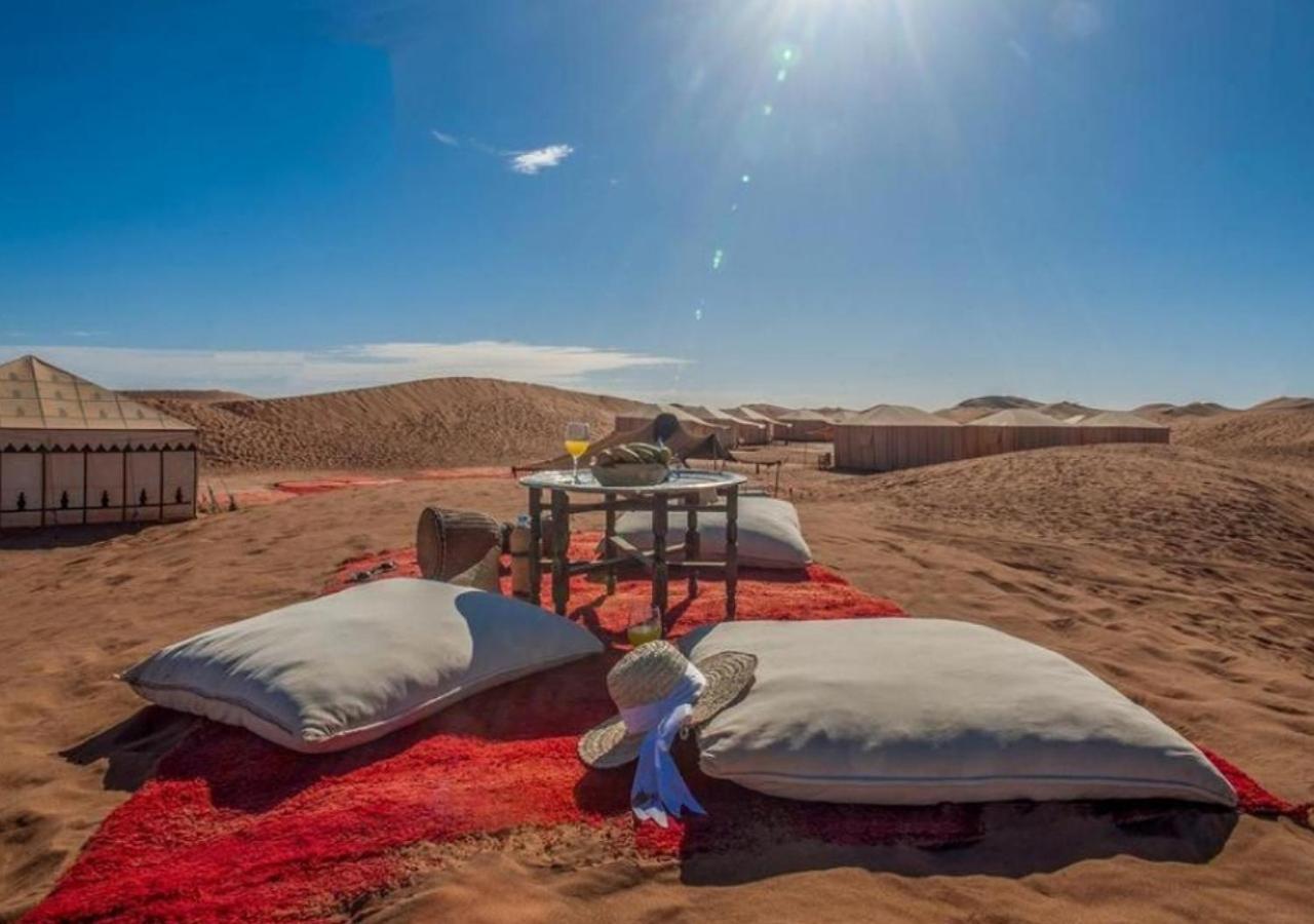 Amazing Luxury Camp Merzouga Exterior foto