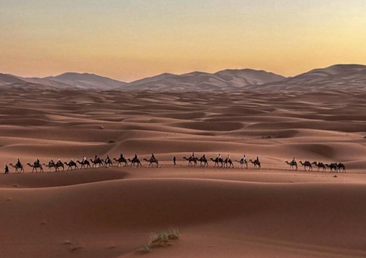 Amazing Luxury Camp Merzouga Exterior foto